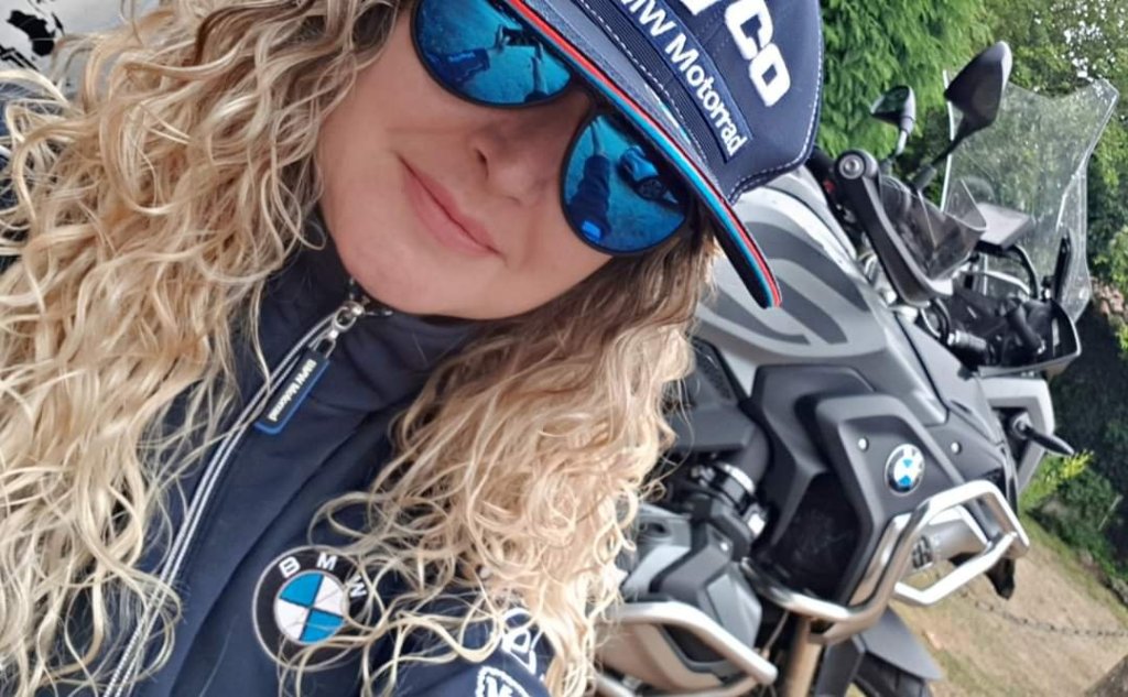 RESEÑA-Torre Vilariño.Mi estancia en el Pazo Turístico Torre Vilariño fue una experiencia que combinó historia, comodidad y una inmersión en la cultura gallega. Recomiendo este establecimiento a quienes buscan una escapada rural auténtica en la Ribeira Sacra. Local Guide SUKI ON THE ROAD