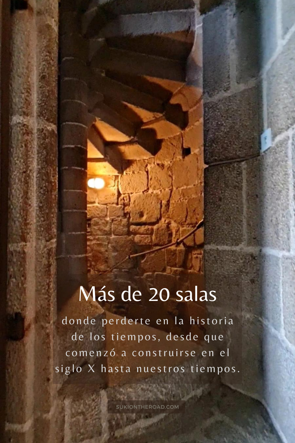 Guía completa para visitar Mont Saint-Michel en Normandía: cómo llegar, horarios de la abadía, mareas, qué ver y consejos prácticos para vivir esta isla única entre cielo y mar.