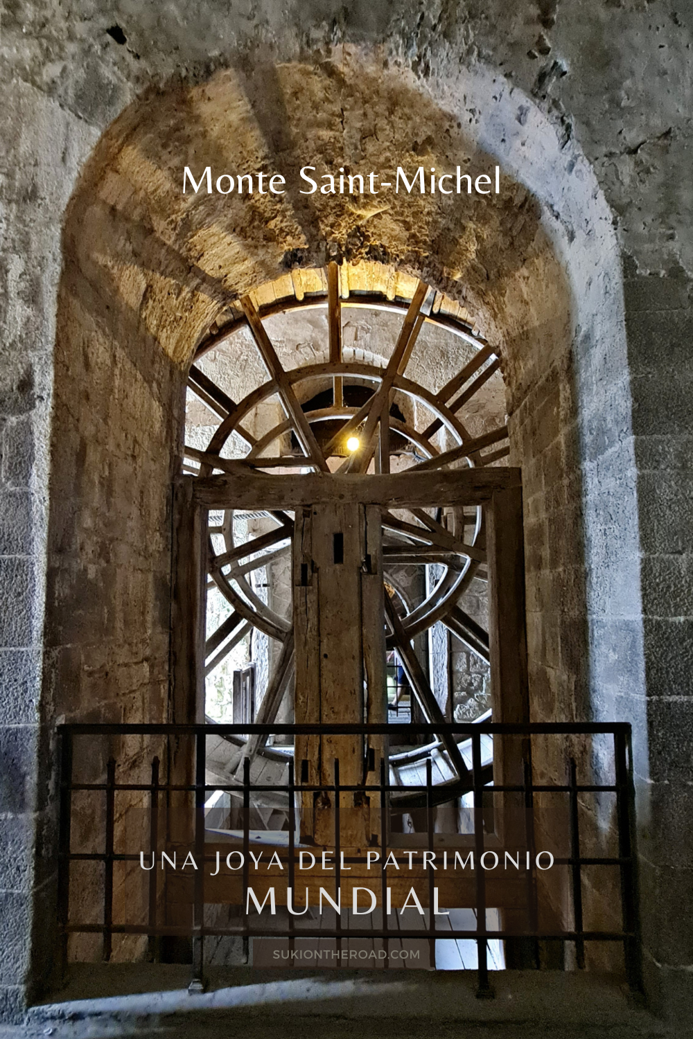 Guía completa para visitar Mont Saint-Michel en Normandía: cómo llegar, horarios de la abadía, mareas, qué ver y consejos prácticos para vivir esta isla única entre cielo y mar.