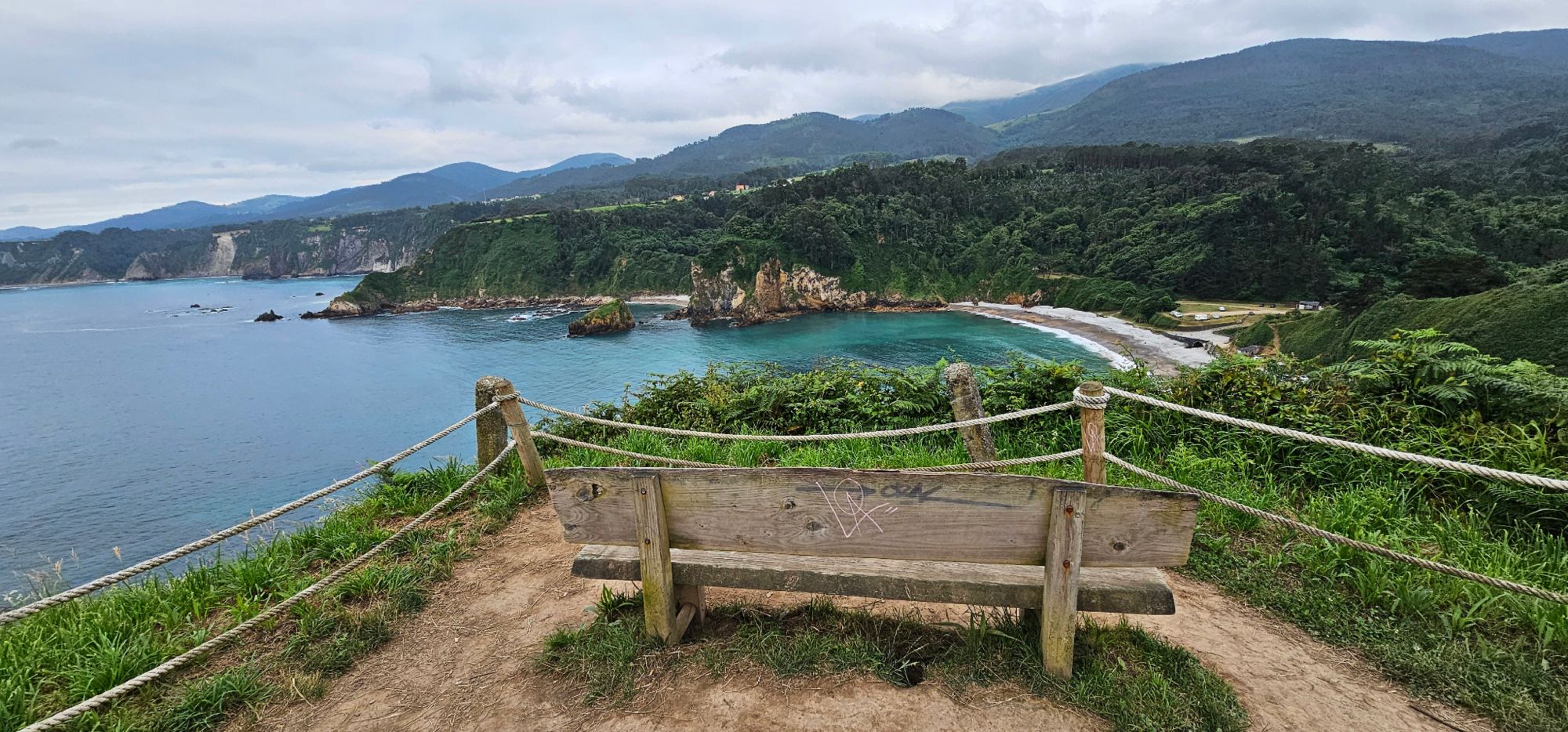 Ermita de La Regalina  |Qué ver y hacer en Cudillero, el anfiteatro de colores frente al Cantábrico | Ruta por la costa de Asturias