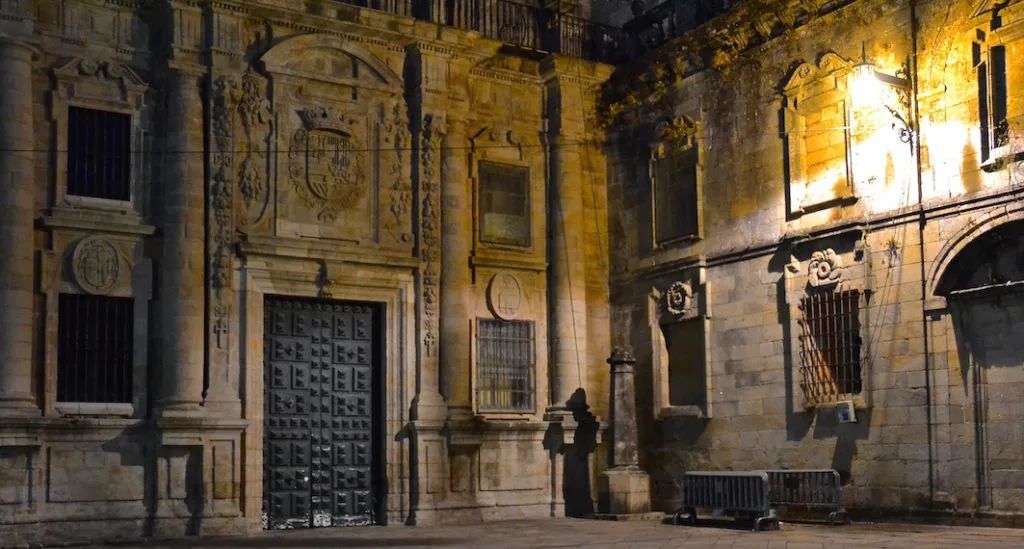 La leyenda de la Sombra del Peregrino en la Catedral de Santiago