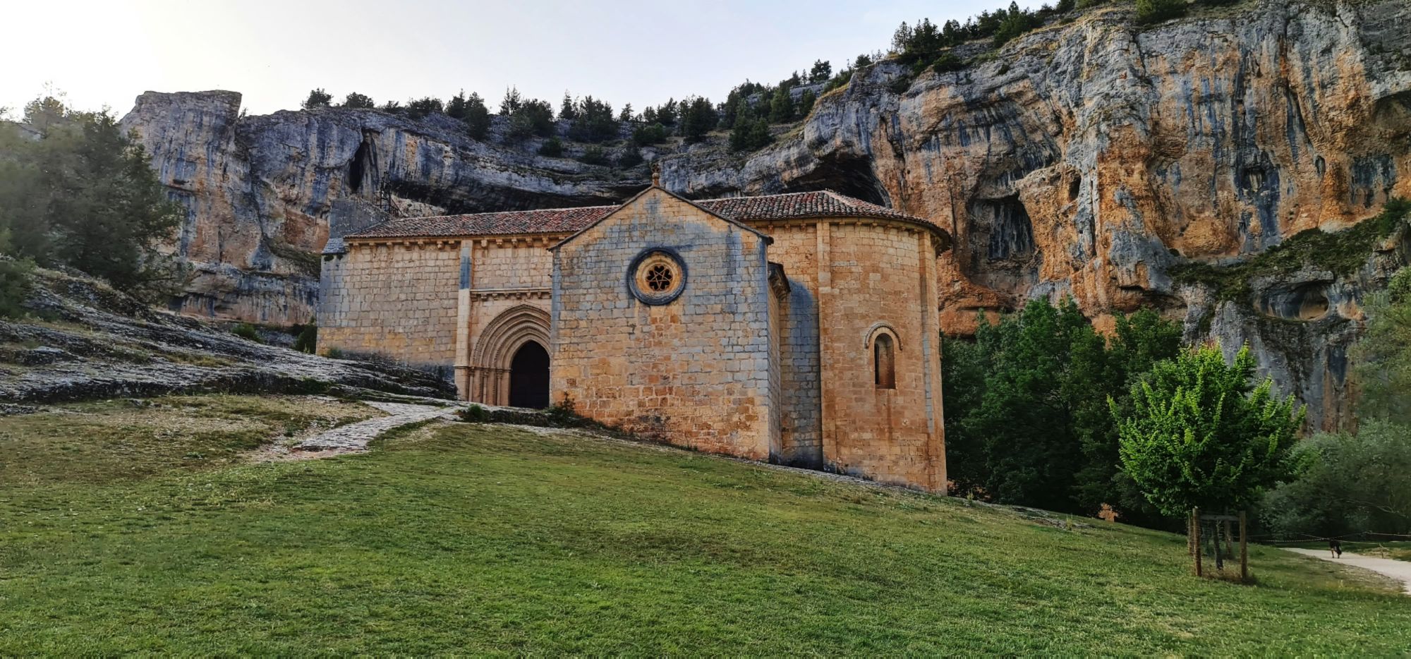Cañón del Río Lobos: misterio, naturaleza y legado templario en Soria