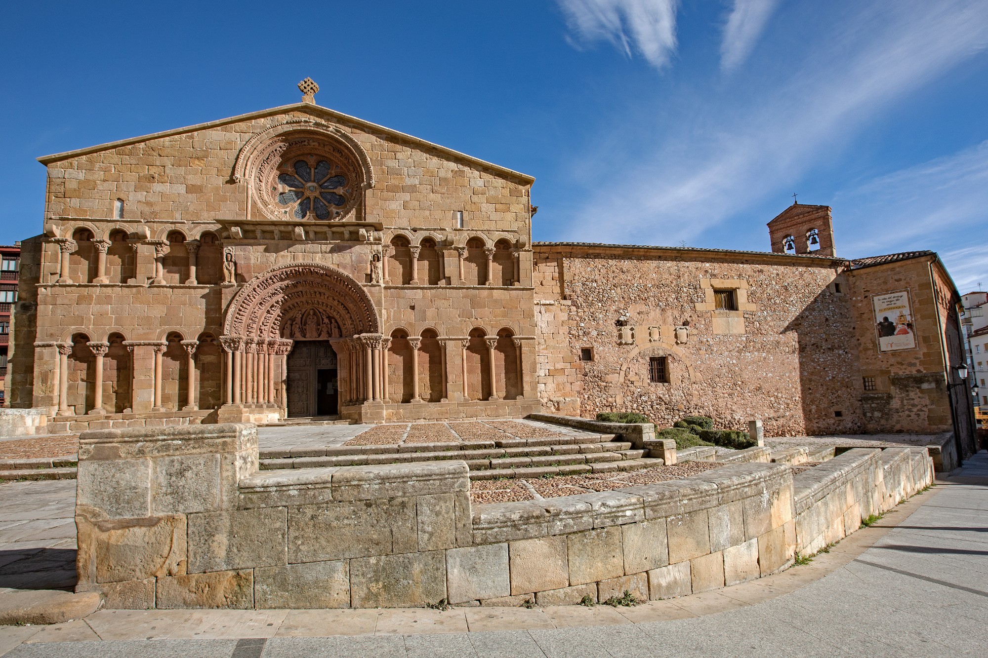 Tras los pasos de Machado en Soria: una ruta de versos y piedra