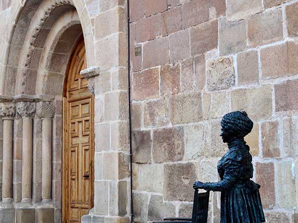 Tras los pasos de Machado en Soria: una ruta de versos y piedra