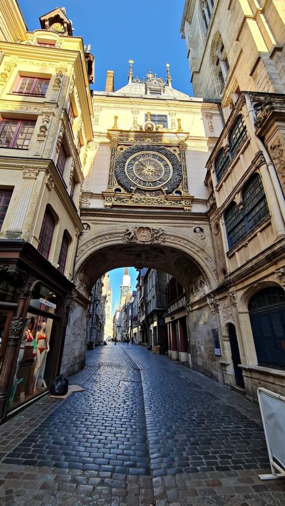 Qué ver en Rouen (Normandía), la ciudad de los cien campanarios donde Monet pintó la luz y Juana ardió en la hoguera